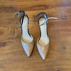 BCBGeneration Tan Pumps Size 6.5